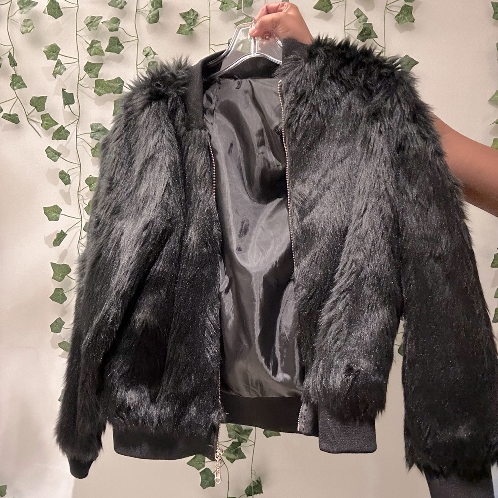 Faux fur zippered bomber jacket